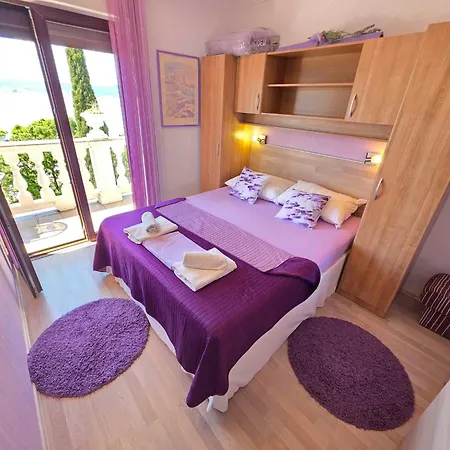 Apartman In 15388 Novi Vinodolski